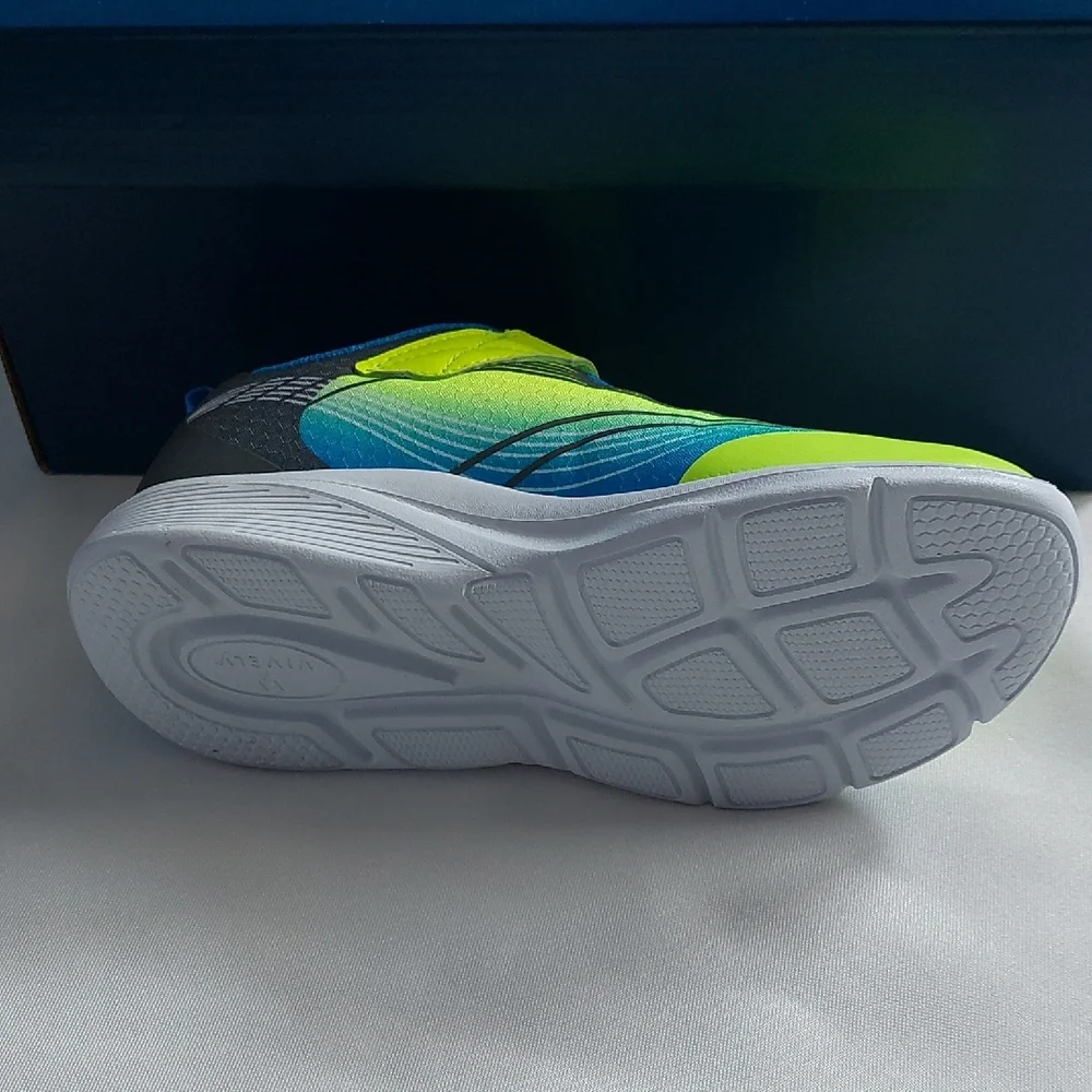 Vivele Kids Neon Green and Blue‎ Athletic Shoes Size 1M